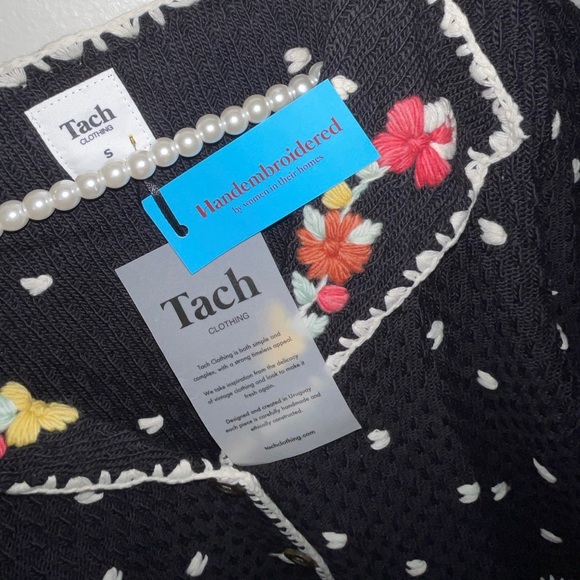 TACH CLOTHING FARAH HAND KNITTED WOOL CARDIGAN - Picture 3 of 14